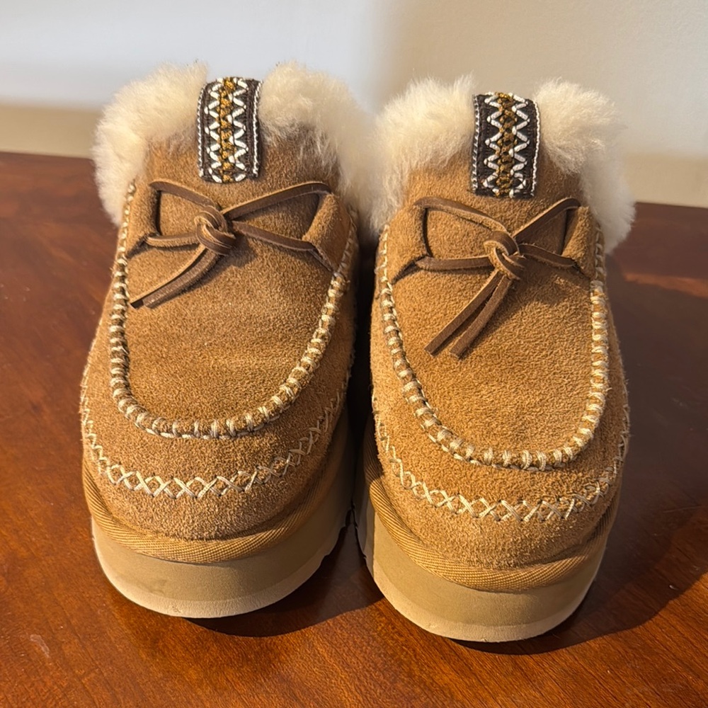 UGG platform slippers